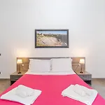Cavour Rooms