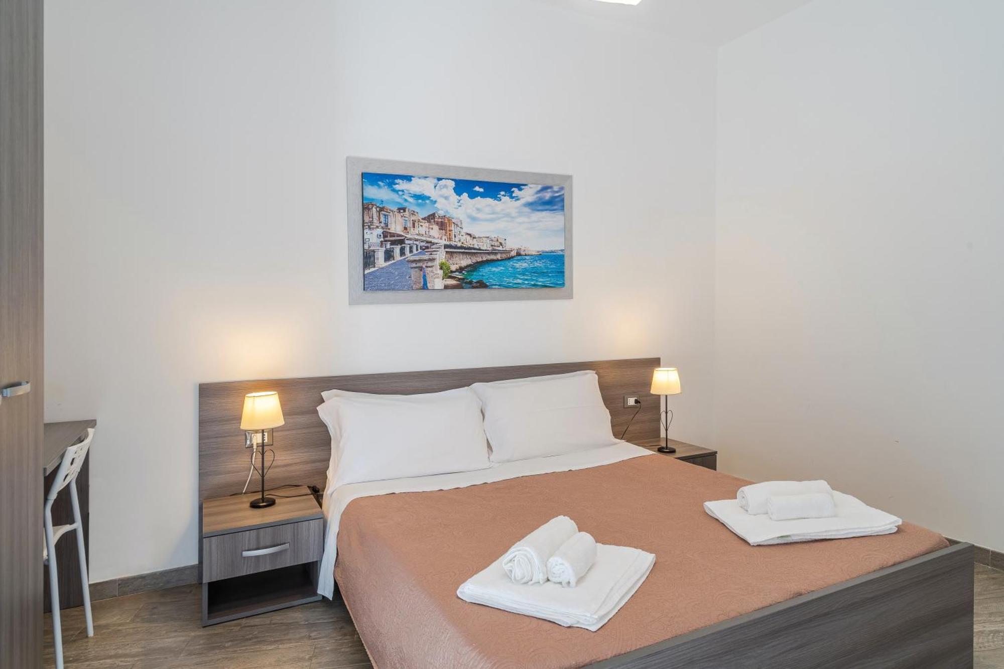 Camere Cavour Pensión 3*