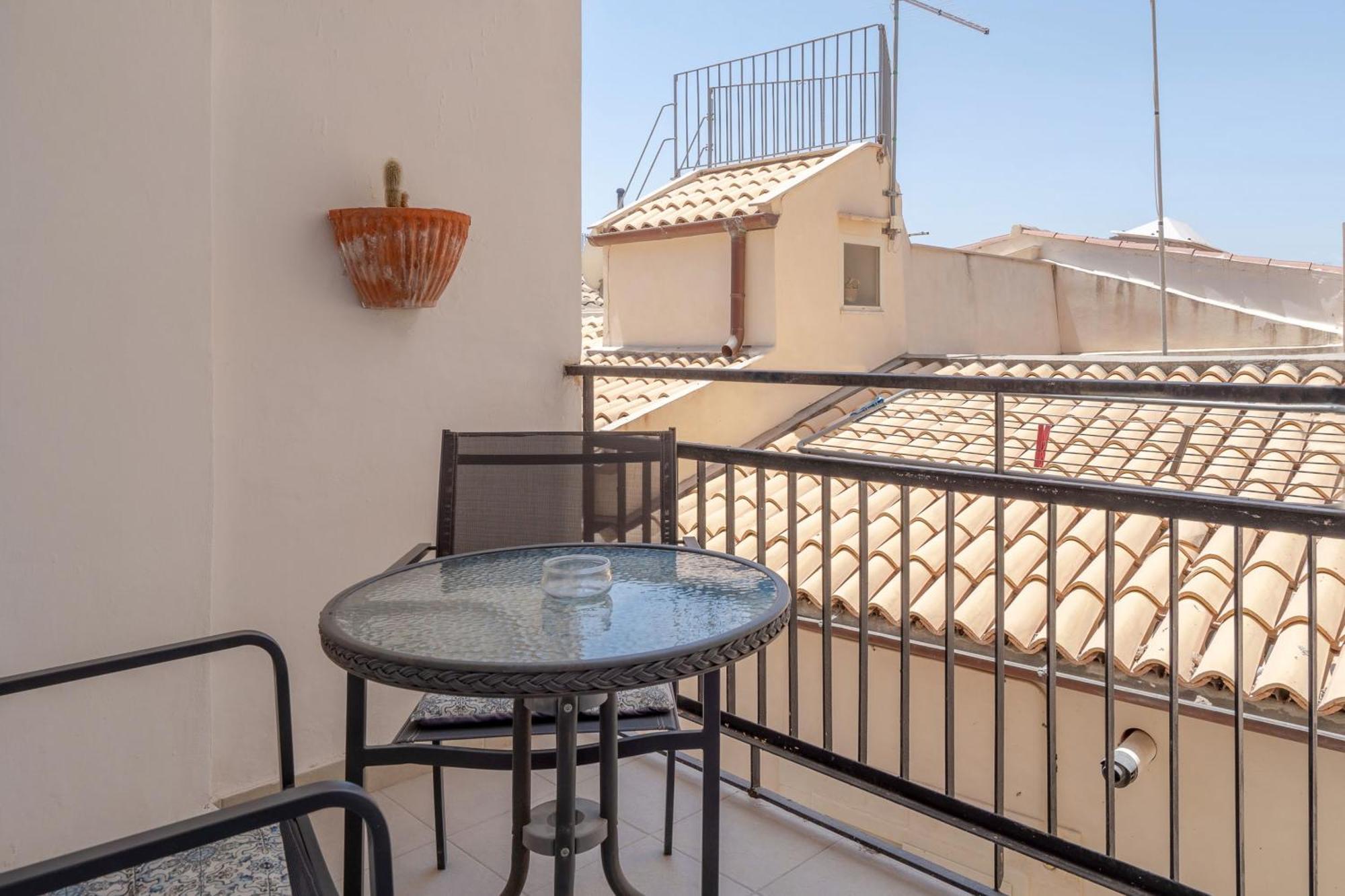 Camere Cavour 3* Syracuse